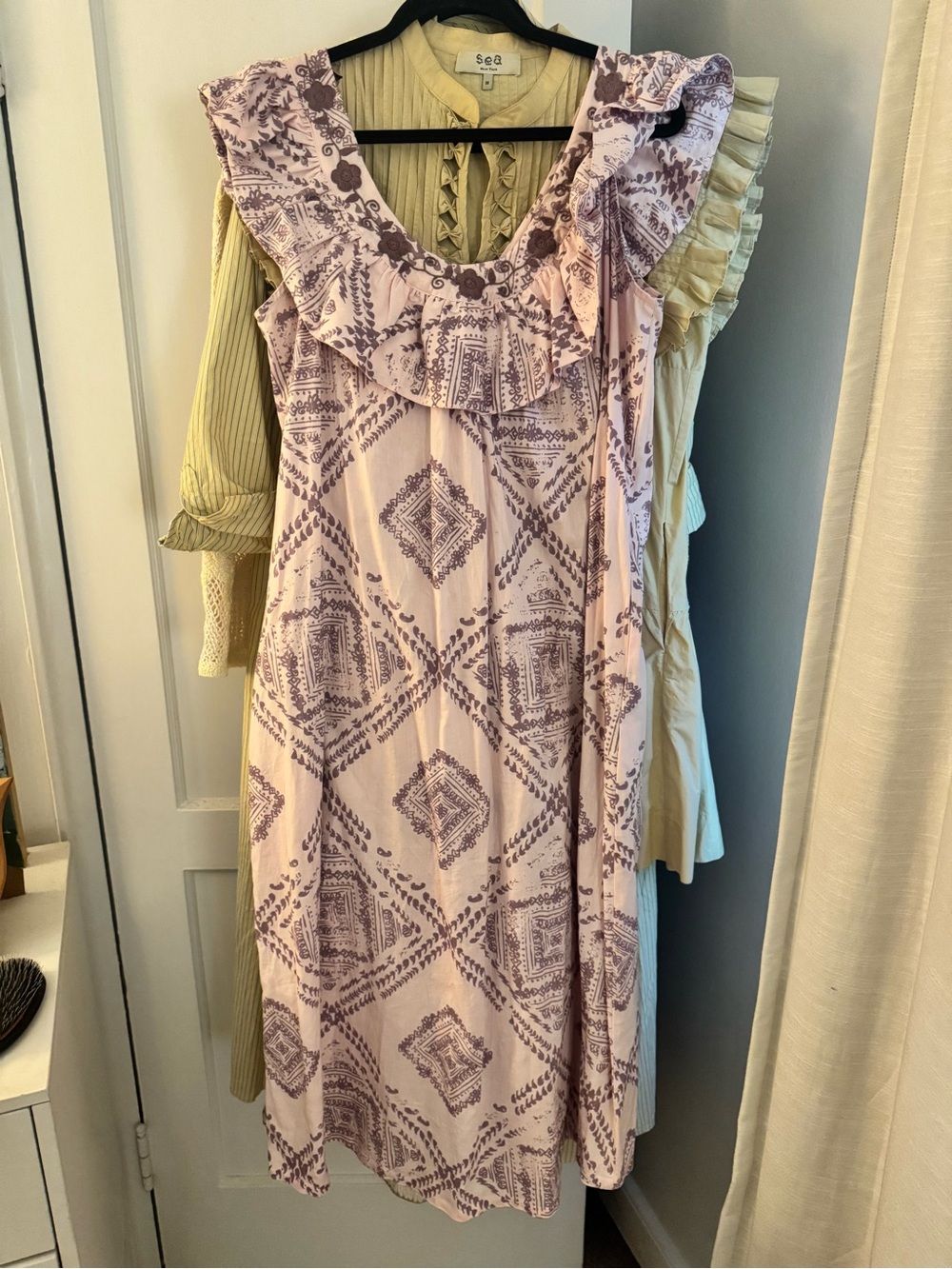 Mi Golondrina Pink Floral Embroidered V-Neck Top - Picture 4 of 5